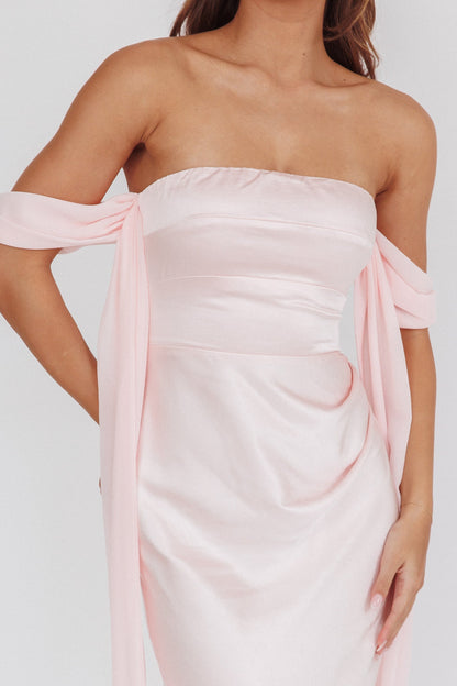 Abito lungo con maniche drappeggiate Odayah rosa