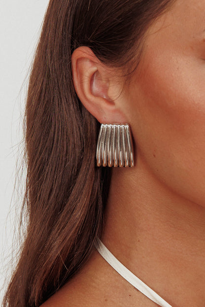 Orecchini geometrici Parker Ridged in argento scuro
