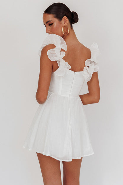 Mini abito bianco con scollo a balze Nivaya