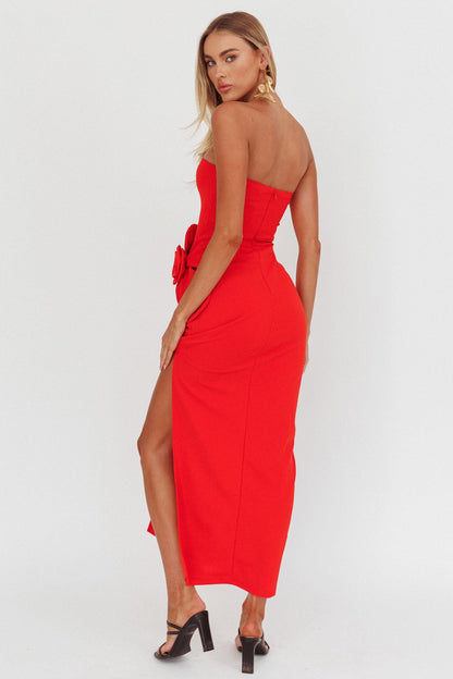 Abito lungo rosso con fiori oversize No Competition