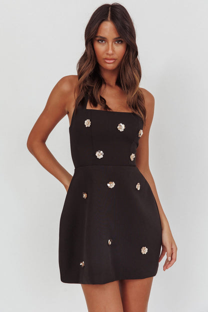 Mini abito a trapezio con scollo all'americana Hendrix e fiori di paillettes nero