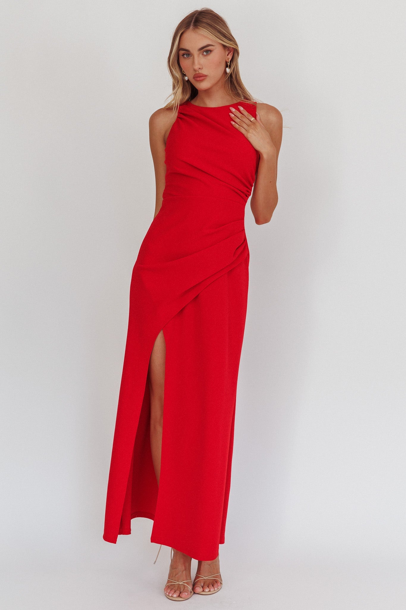 Abito lungo rosso con lacci sulla schiena Firelights