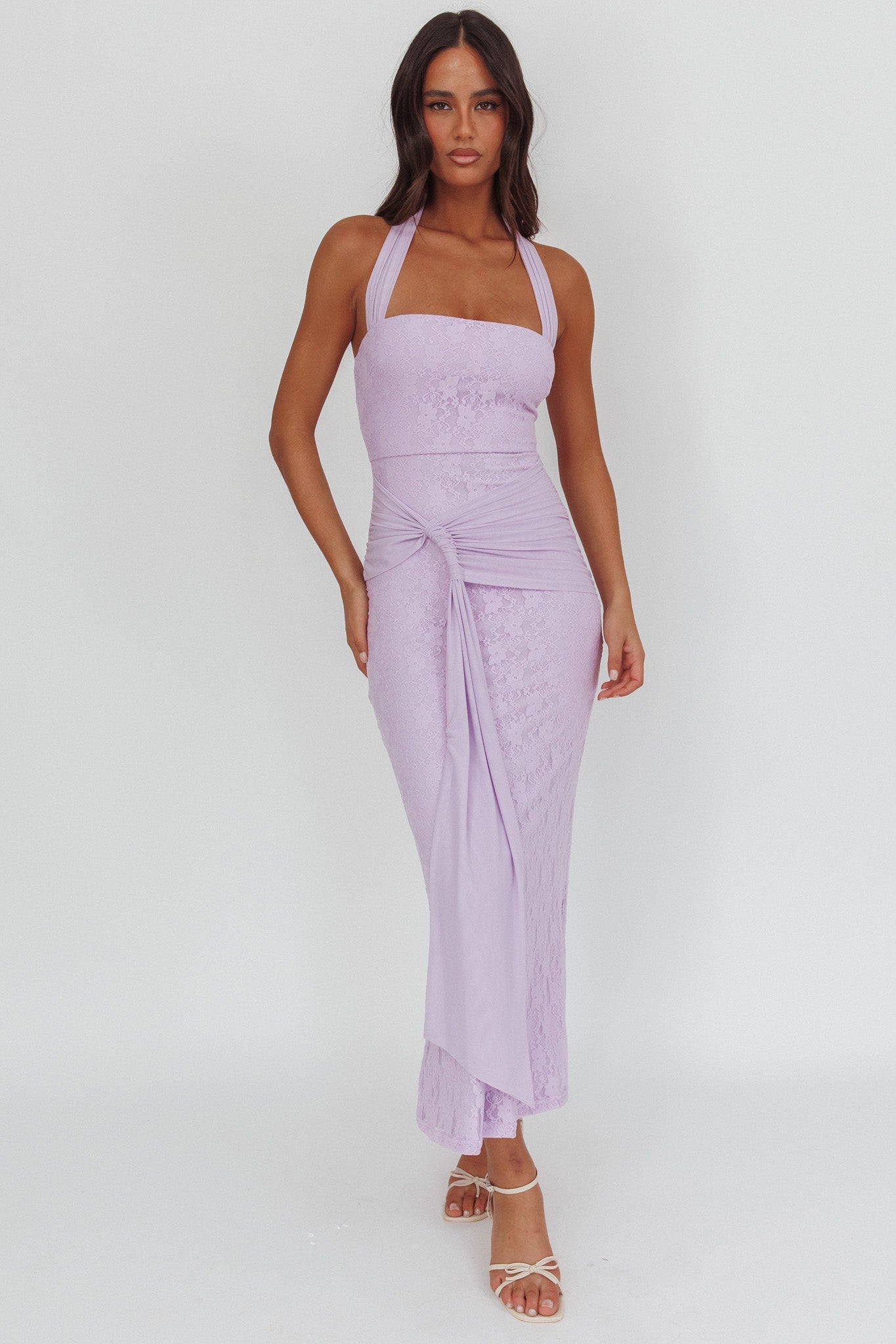 Luli Waist Sash Halter Maxi Dress in pizzo lilla