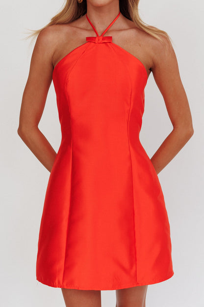 Mini abito rosso con fiocco e scollo all'americana Falon