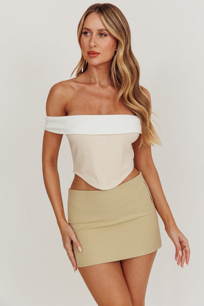 Top con spalle scoperte Spill The Tea Beige/Bianco