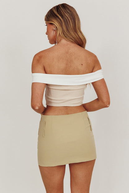 Top con spalle scoperte Spill The Tea Beige/Bianco