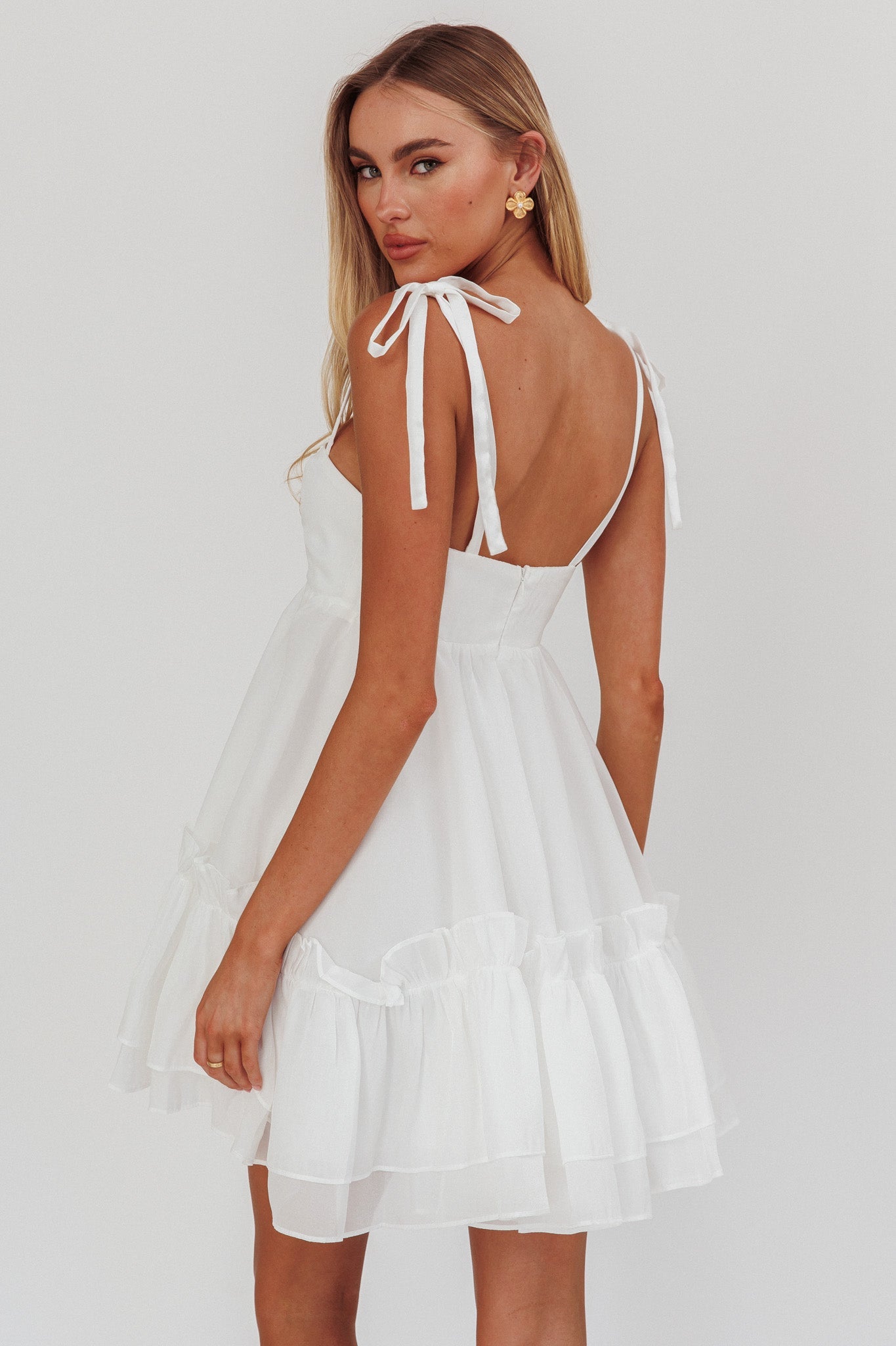 Abito babydoll con orlo a balze Dream Chaser bianco