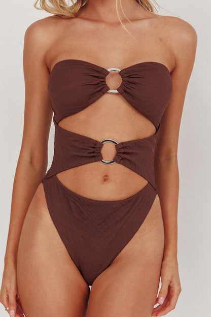 Costume da bagno intero Matilda con cut-out e texture cioccolato