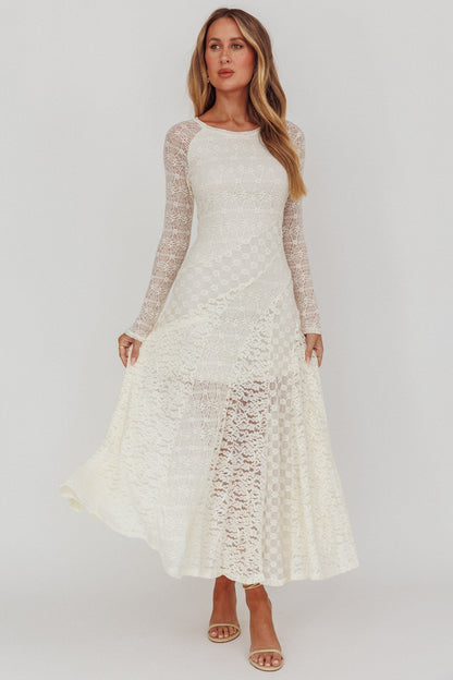 Abito lungo in pizzo a maniche lunghe Tarly color crema