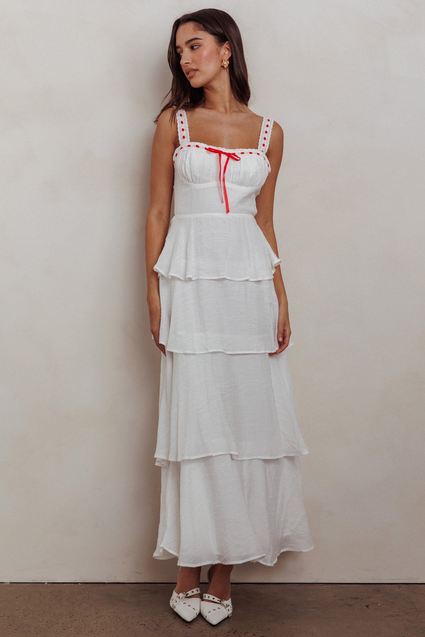 Abito lungo con balze a strati Provence Bloom bianco sporco
