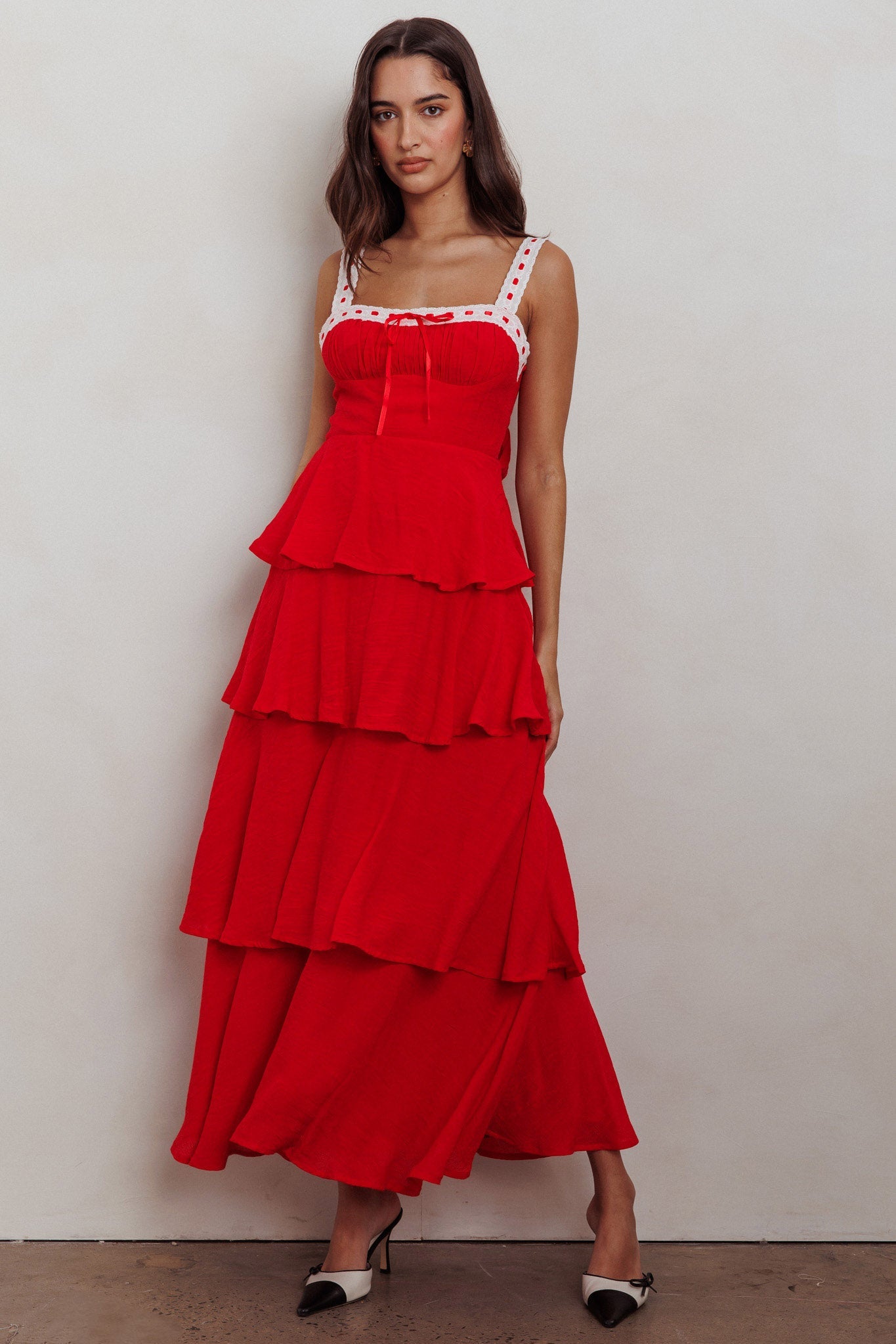 Abito lungo con balze a strati Provence Bloom rosso