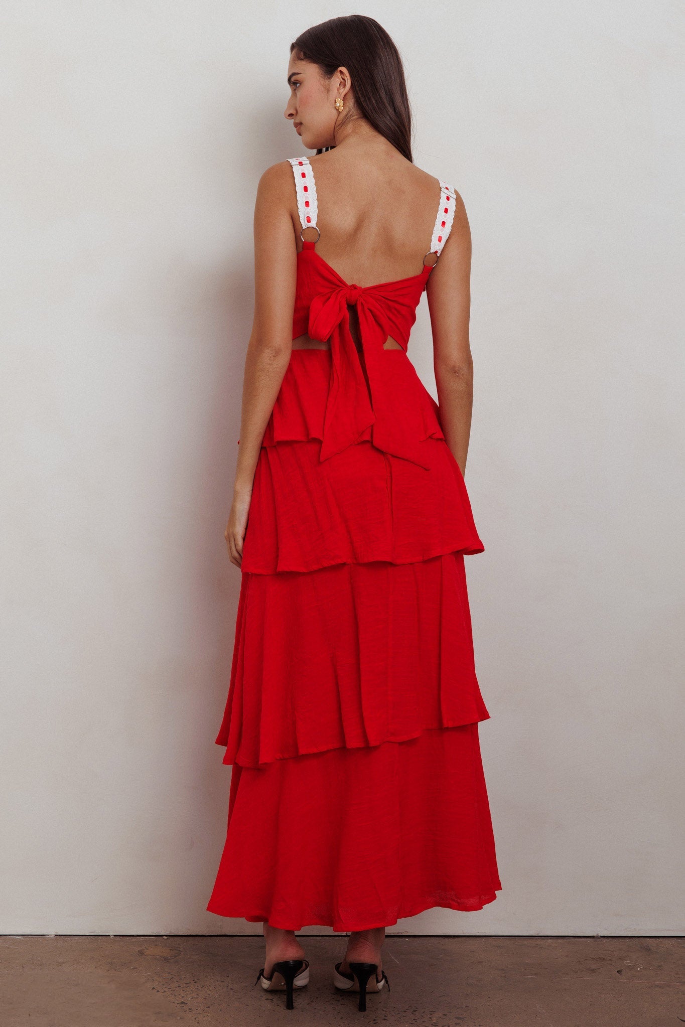 Abito lungo con balze a strati Provence Bloom rosso