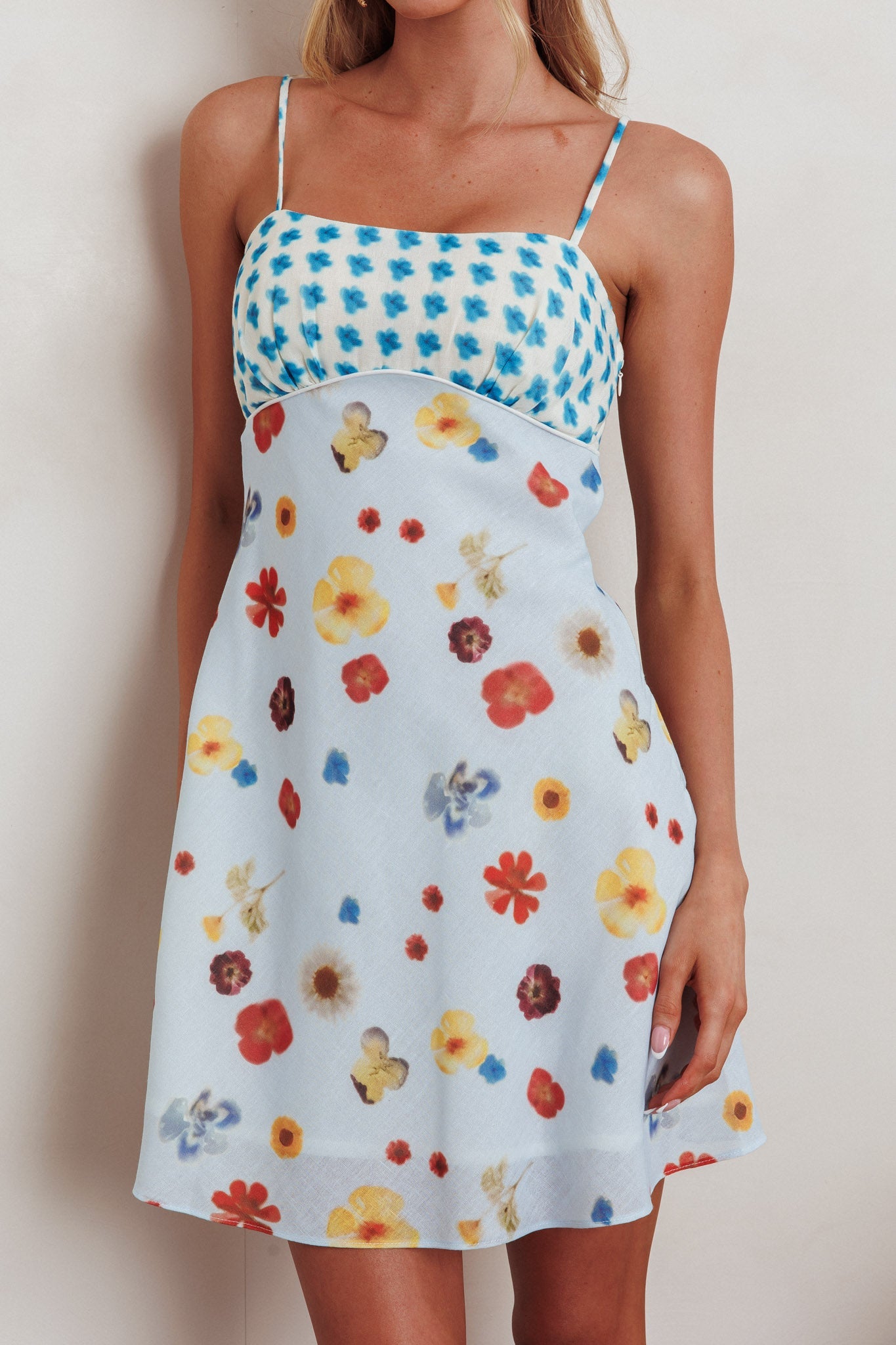 Mini abito con spalline e canotta Fleur Sun, fiori blu