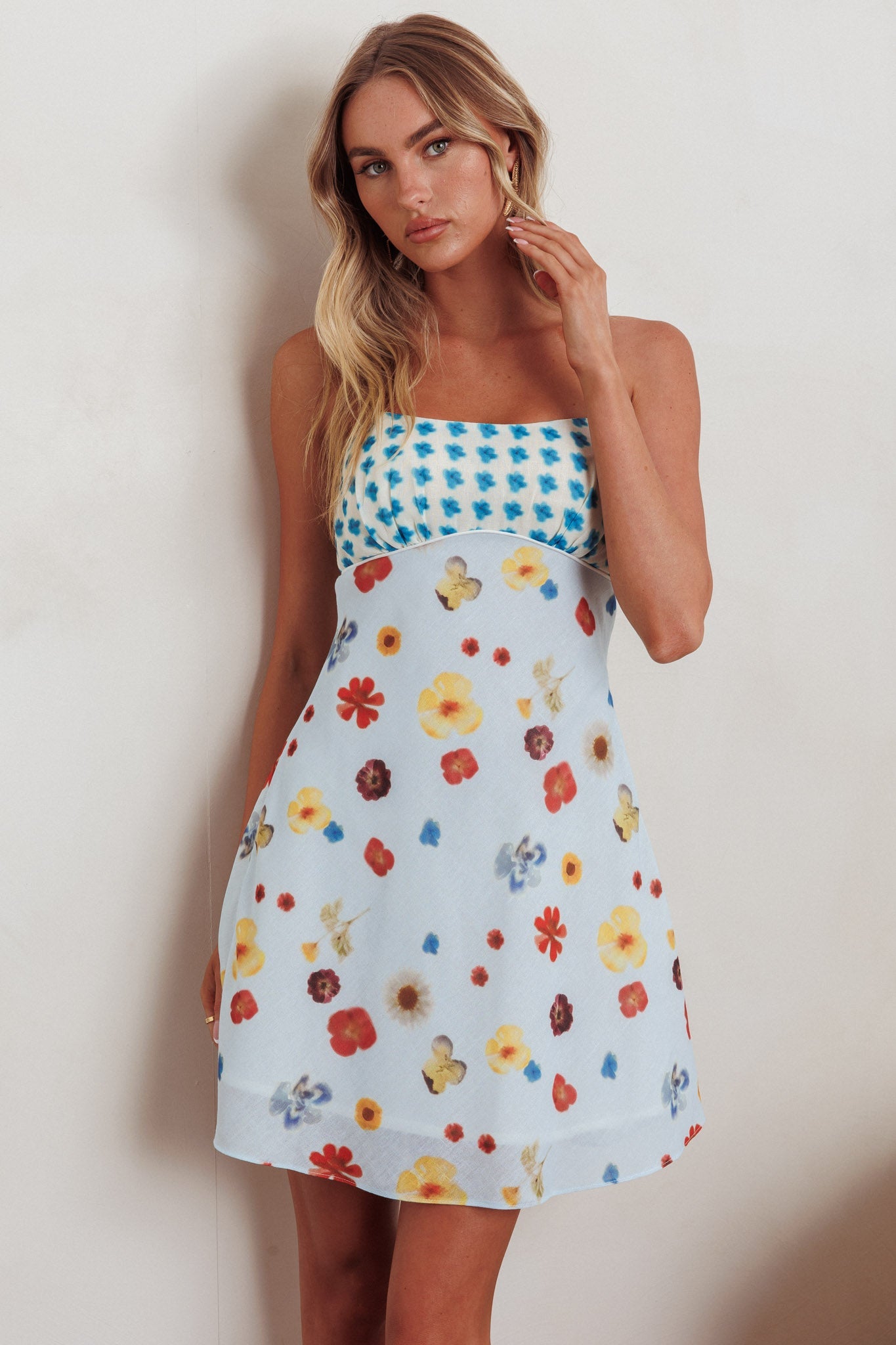 Mini abito con spalline e canotta Fleur Sun, fiori blu