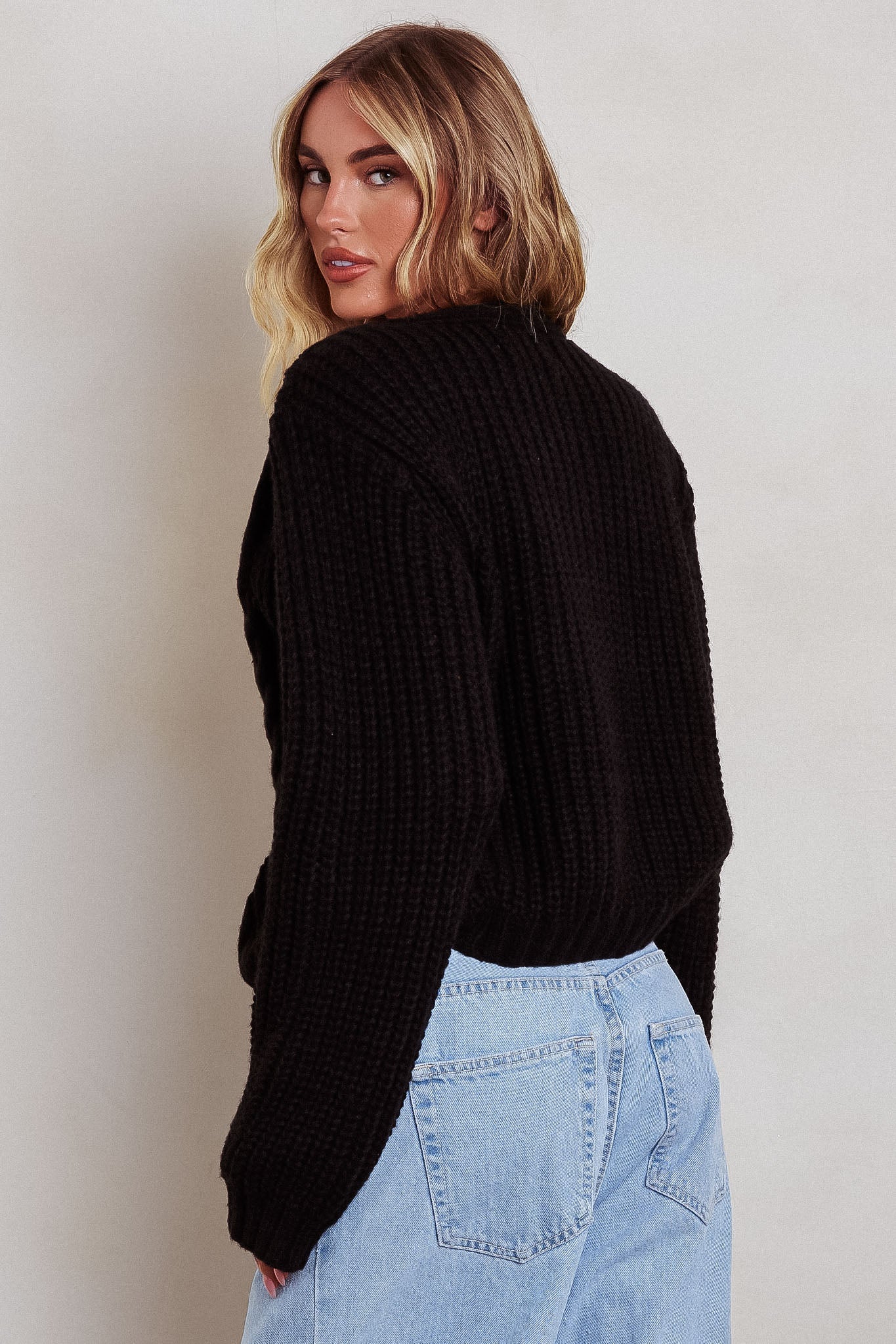 Cardigan in maglia a trecce Prime Time nero