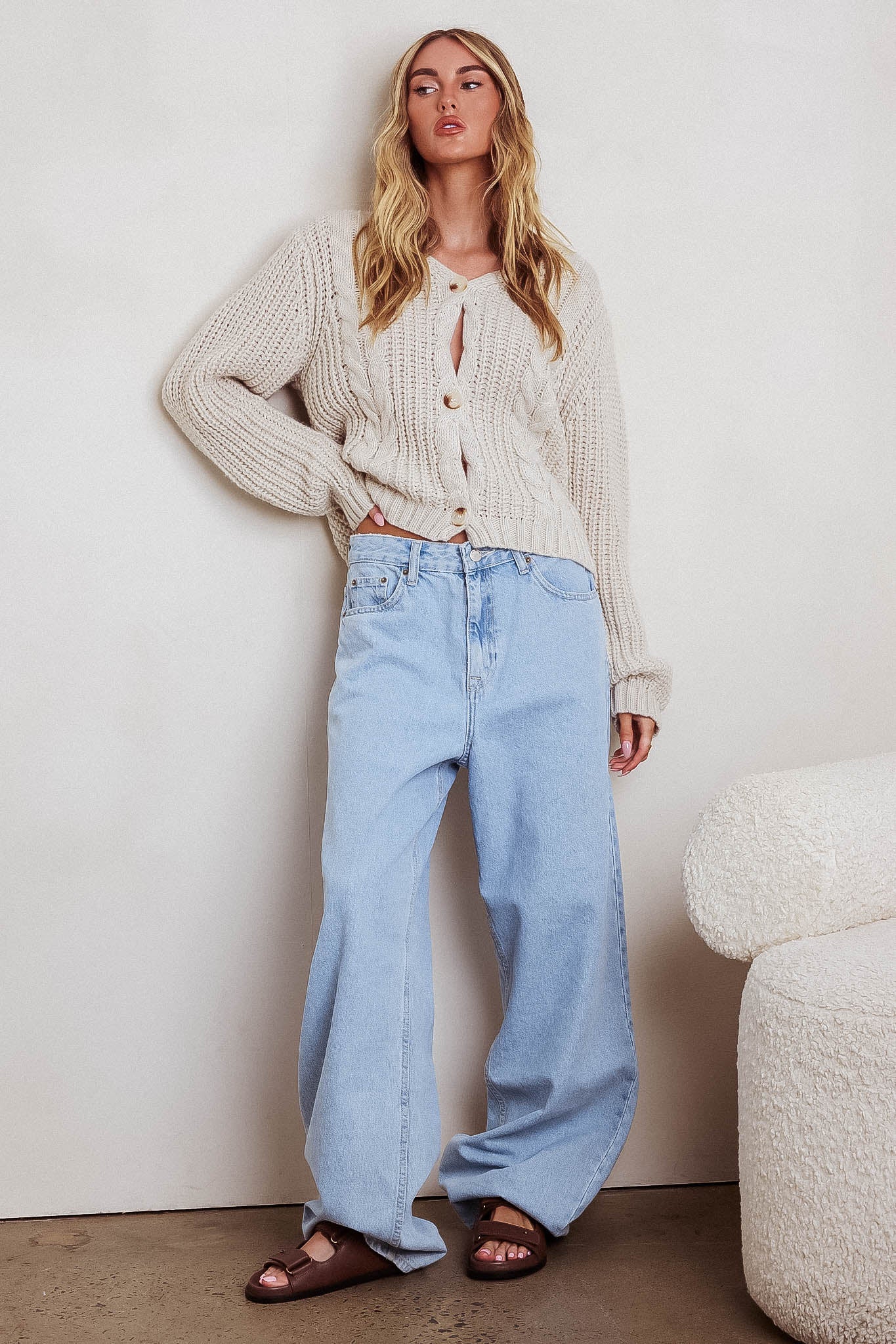 Cardigan in maglia a trecce Prime Time Oat