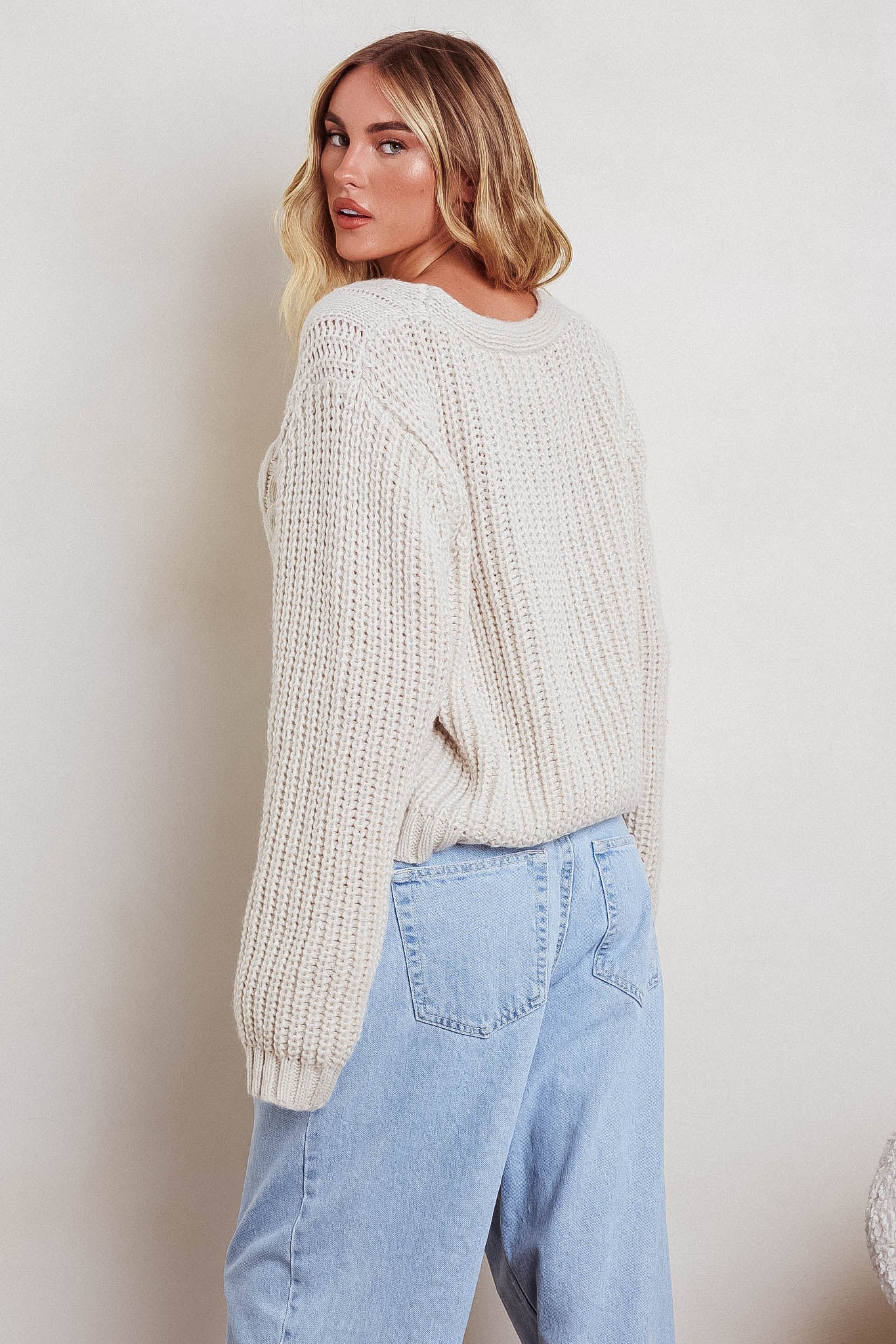 Cardigan in maglia a trecce Prime Time Oat