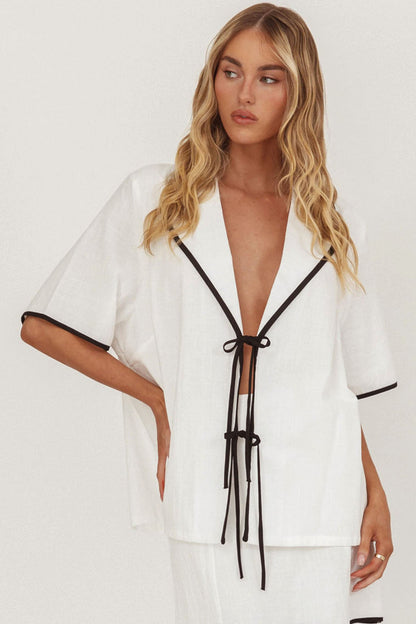 Top Caterina con nodo frontale bianco