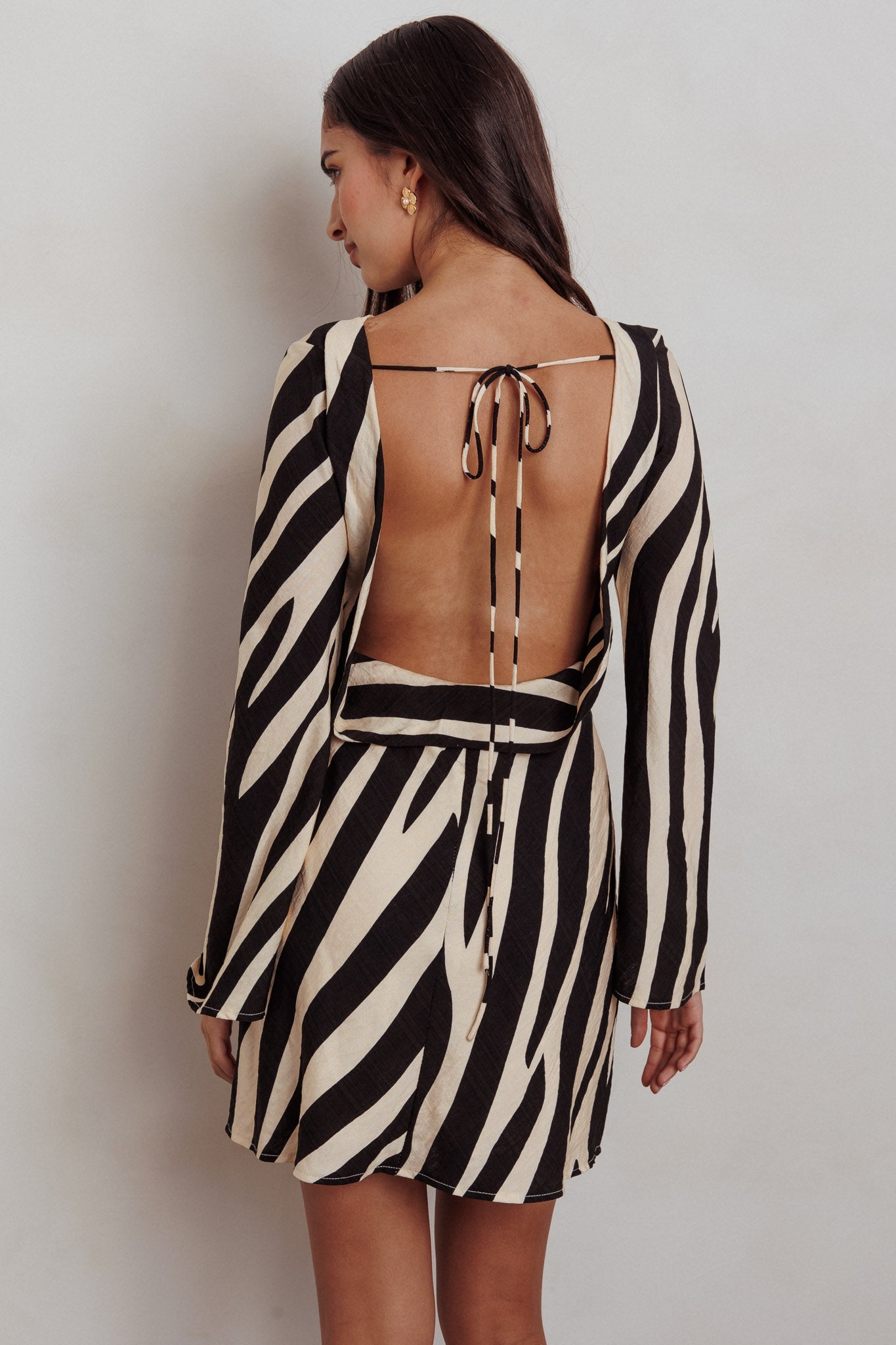 Thriller Mini abito a maniche lunghe senza schienale Zebra
