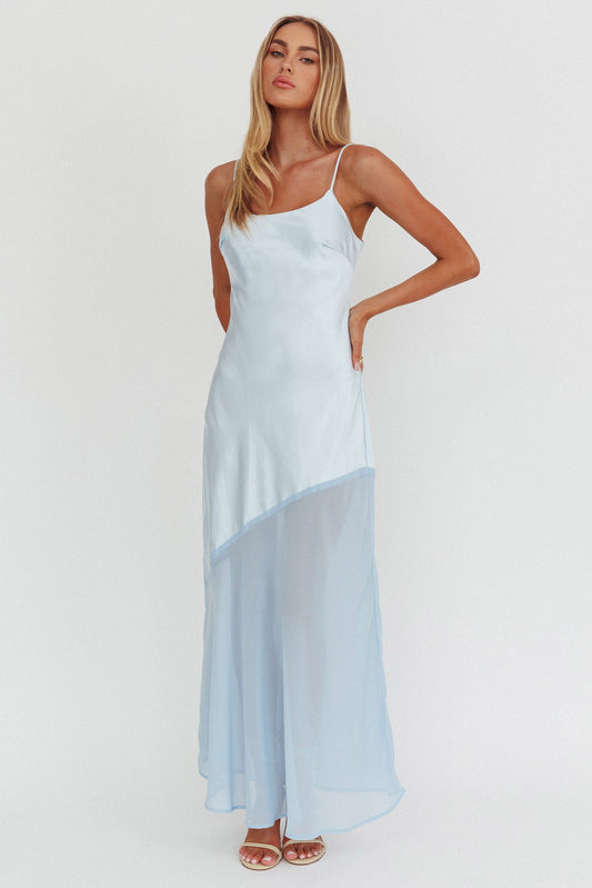 Abito lungo con orlo in chiffon Gilded Dream azzurro