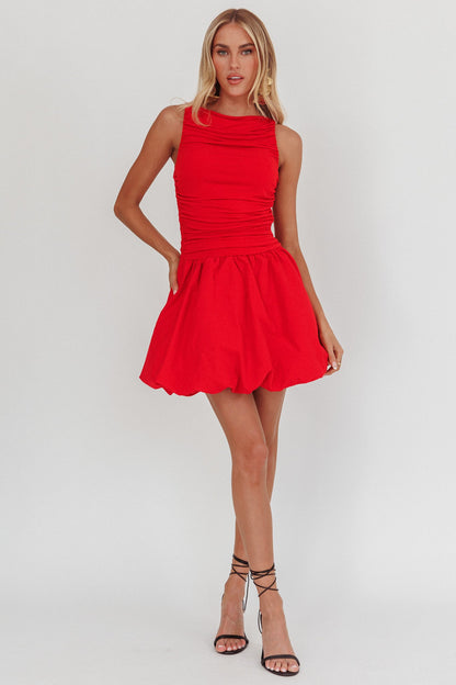 Mini abito rosso con gonna a palloncino senza maniche Dalayla