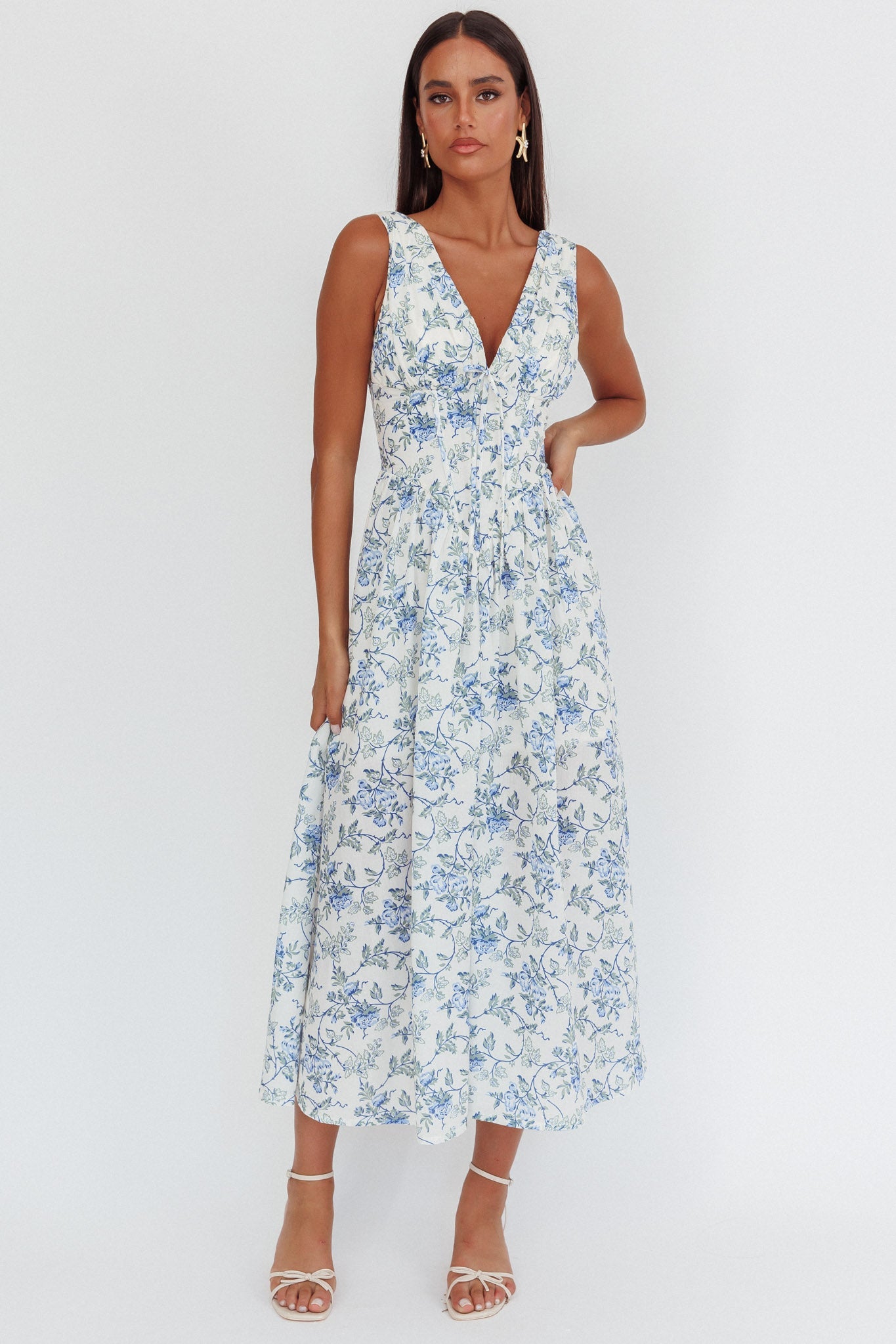 Abito lungo con vita basca Spring Dawn floreale blu