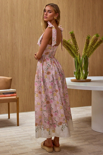 Abito lungo con spalle legate Dua color pesca floreale