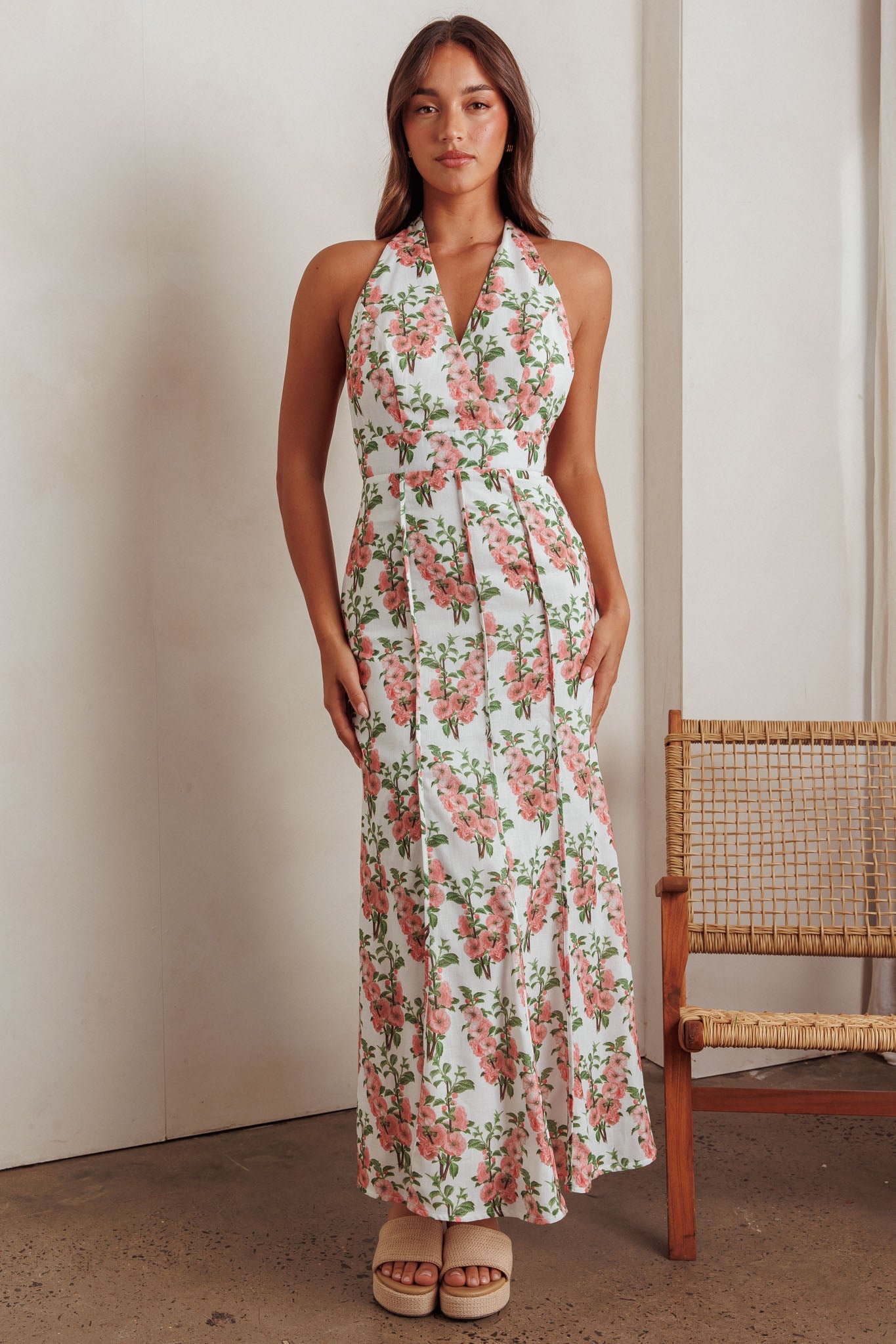Abito lungo con pieghe e scollo all'americana Love Bomb, rosa floreale