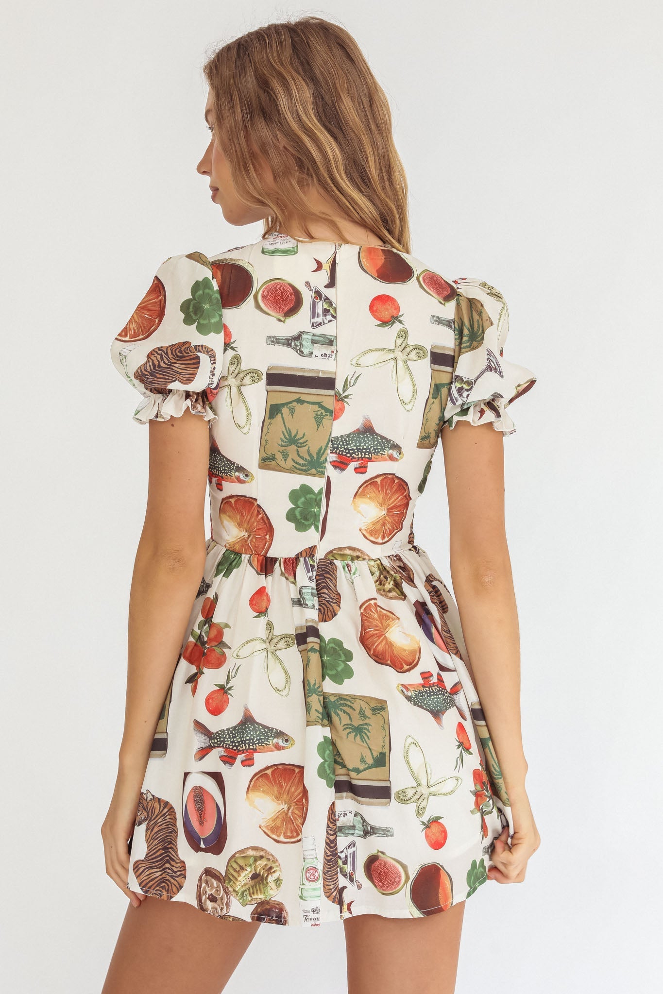 Nia Mini abito con maniche a sbuffo e stampa esotica beige